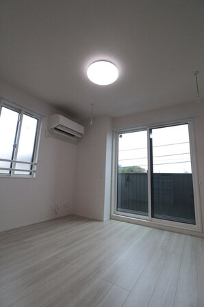 キャトルセゾン狛江の物件内観写真